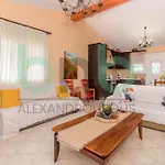Harmony Hideaway Dikella
