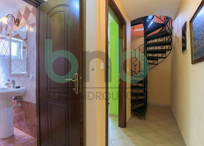 Harmony Hideaway * Dikella